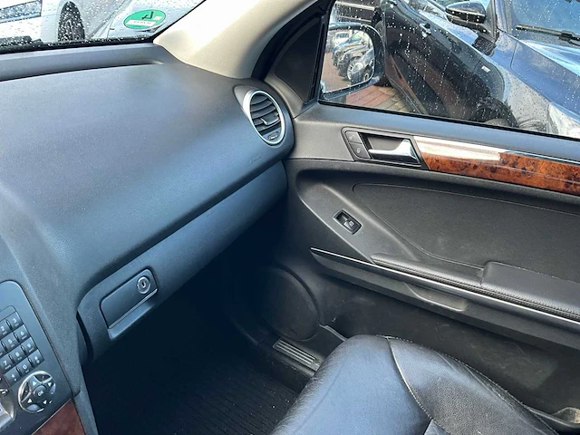 2007 mercedes-benz m-klasse 320 cdi personenauto - afbeelding 21 van  34