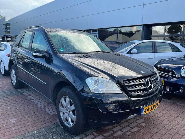 2007 mercedes-benz m-klasse 320 cdi personenauto - afbeelding 23 van  34