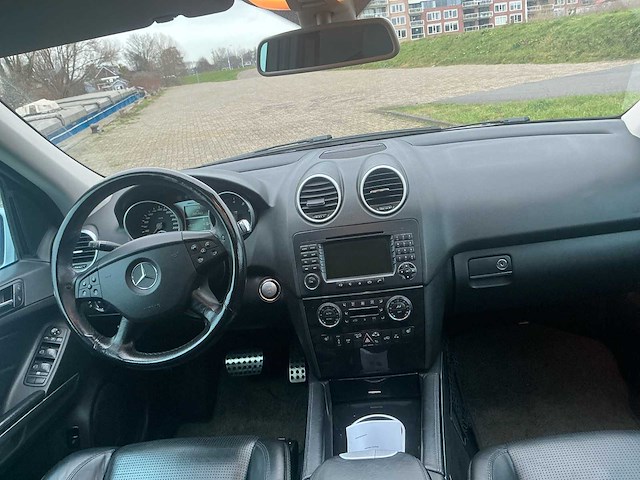 2007 mercedes-benz ml 63 amg personenauto - afbeelding 13 van  55