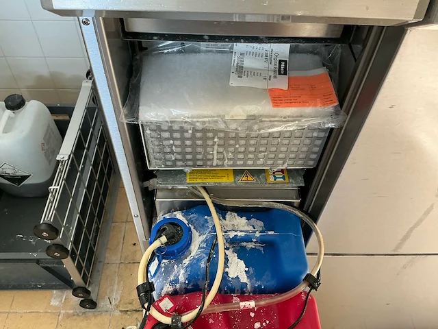 2007 miele professional g 7836 laboratorium reinigingsautomaat / vaatwasser - afbeelding 2 van  12