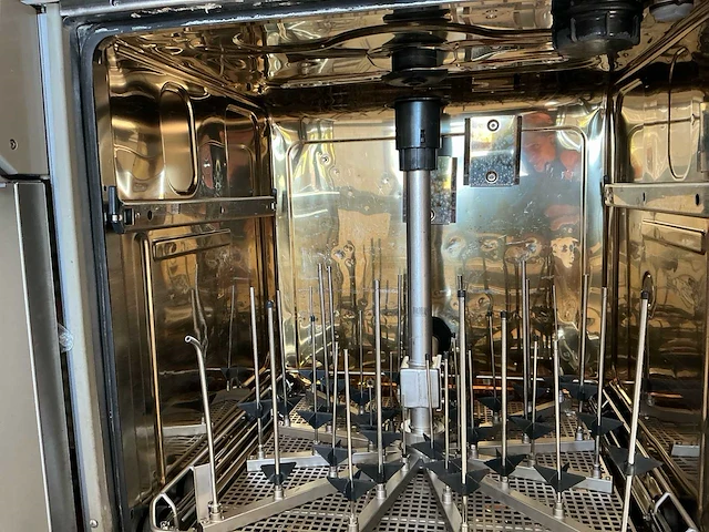 2007 miele professional g 7836 laboratorium reinigingsautomaat / vaatwasser - afbeelding 4 van  12