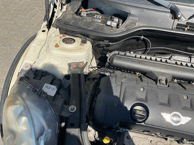 2007 mini 1.4 one personenauto - afbeelding 11 van  24