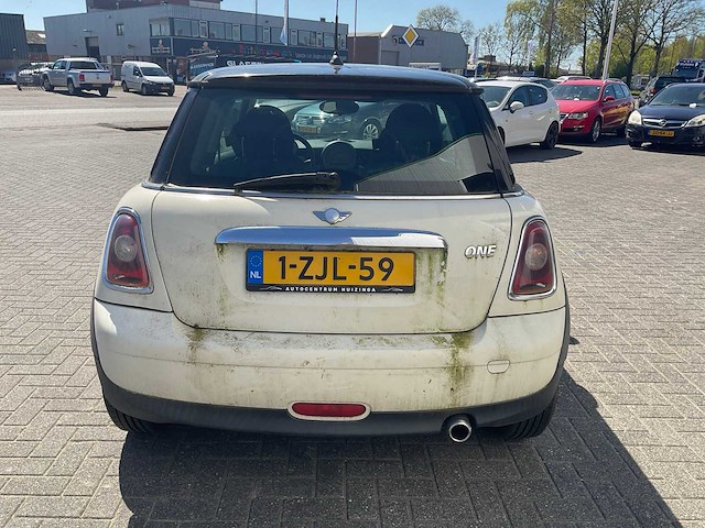 2007 mini 1.4 one personenauto - afbeelding 18 van  24