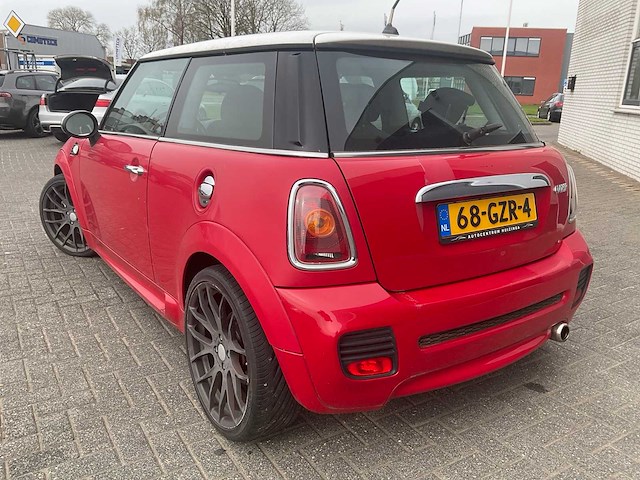 2007 mini 1.6 cooper personenauto - afbeelding 9 van  16