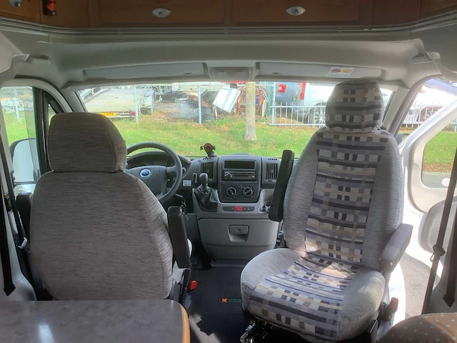2007 moncayo m-735 camper - afbeelding 26 van  38