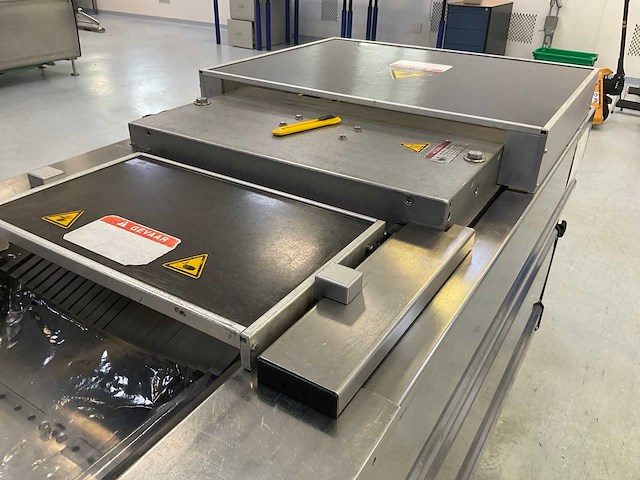 2007 multivac r240 dieptrekverpakkingsmachine - afbeelding 10 van  13