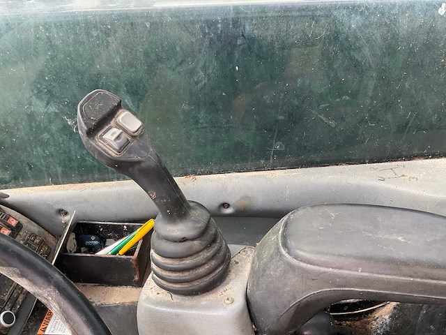 2007 new holland powershuttle 110 lm435a verreiker - afbeelding 10 van  29