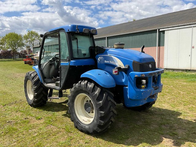 2007 new holland powershuttle 110 lm435a verreiker - afbeelding 25 van  29