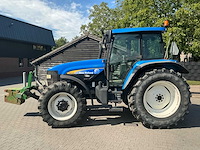2007 new holland tm120 vierwielaangedreven landbouwtractor - afbeelding 26 van  30