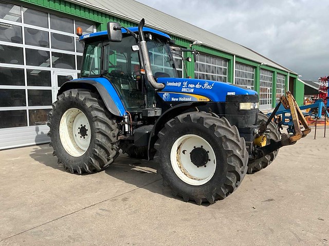 2007 new holland tm140 vierwielaangedreven landbouwtractor - afbeelding 12 van  30