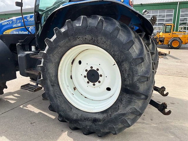 2007 new holland tm140 vierwielaangedreven landbouwtractor - afbeelding 26 van  30