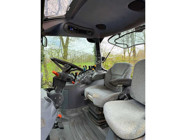 2007 new holland ts100a plus vierwielaangedreven landbouwtractor - afbeelding 4 van  17