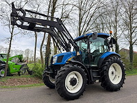 2007 new holland ts100a plus vierwielaangedreven landbouwtractor - afbeelding 1 van  17