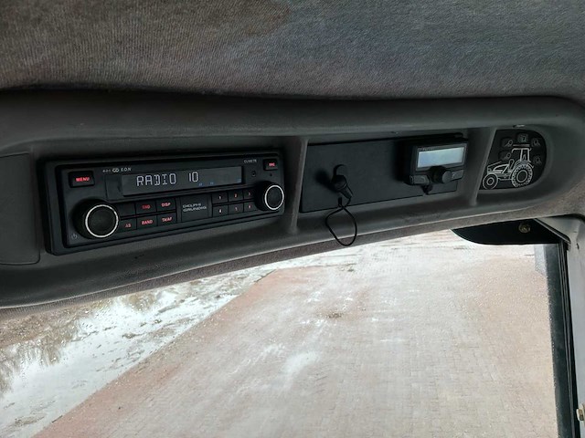 2007 new holland ts135a plus vierwielaangedreven landbouwtractor - afbeelding 15 van  29