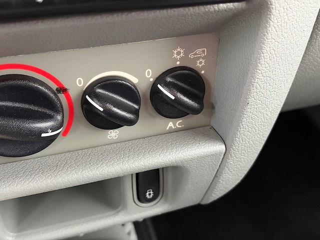 2007 nissan kubistar 1.5 dci tekna bedrijfswagen - afbeelding 2 van  19