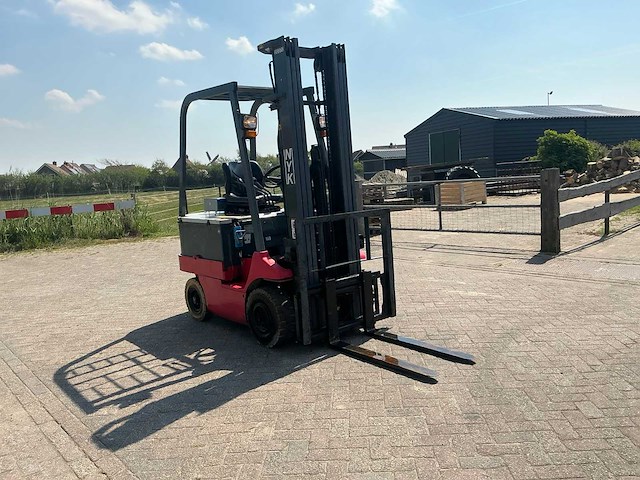 2007 nyk fb15 vorkheftruck - afbeelding 15 van  20