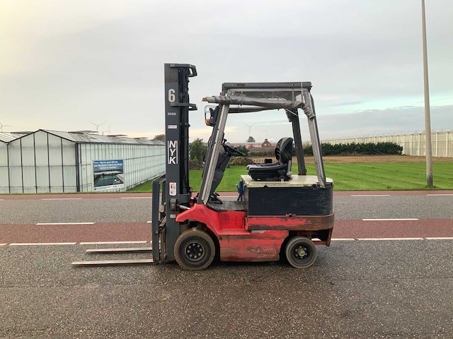 2007 nyk fb15p vorkheftruck - afbeelding 1 van  28