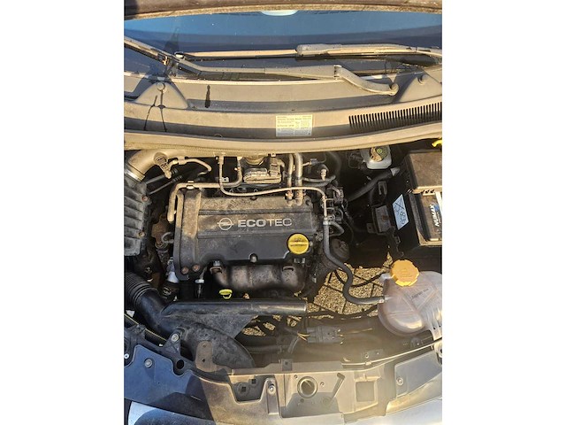 2007 opel corsa 1.2-16v enjoy personenauto - afbeelding 4 van  5