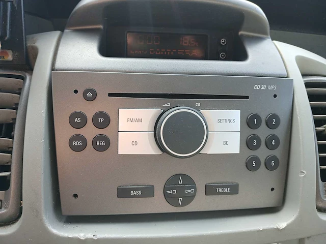 2007 opel vivaro 2.5 cdti l2h1 bedrijfswagen - afbeelding 2 van  19