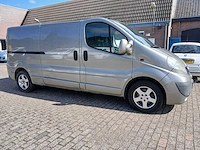 2007 opel vivaro 2.5 cdti l2h1 bedrijfswagen - afbeelding 14 van  19