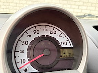 2007 peugeot 107 1.0-12v xs personenauto - afbeelding 8 van  9