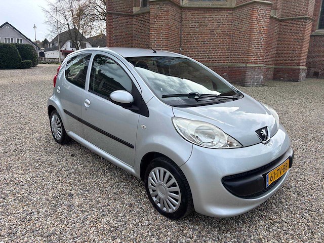 2007 peugeot 107 automaat airco 1.0-12v xs personenauto - afbeelding 1 van  7