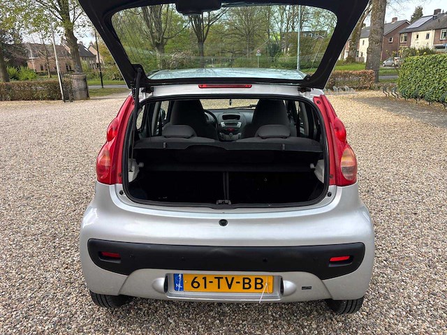 2007 peugeot 107 automaat airco 1.0-12v xs personenauto - afbeelding 4 van  7