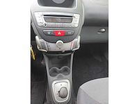 2007 peugeot 107 automaat airco 1.0-12v xs personenauto - afbeelding 8 van  8