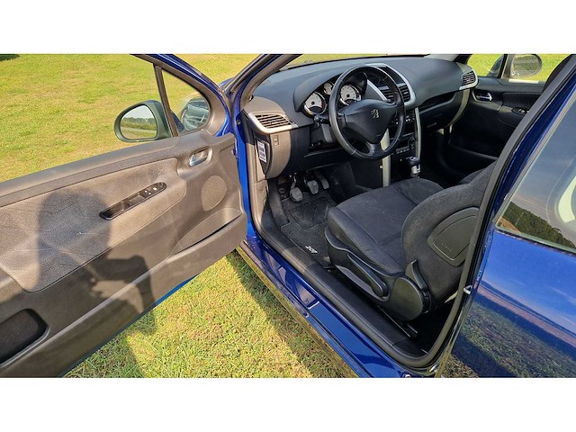 2007 peugeot 207 1.4-16v xs personenauto - afbeelding 12 van  16
