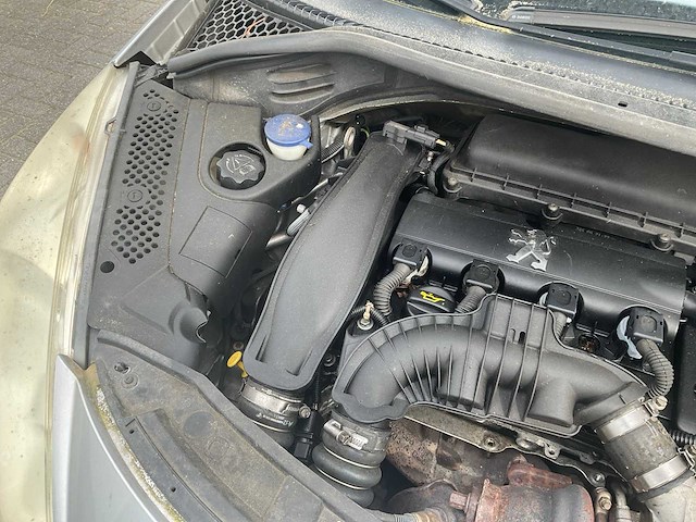 2007 peugeot 207 cc 1.6-16v t sport personenauto - afbeelding 10 van  24