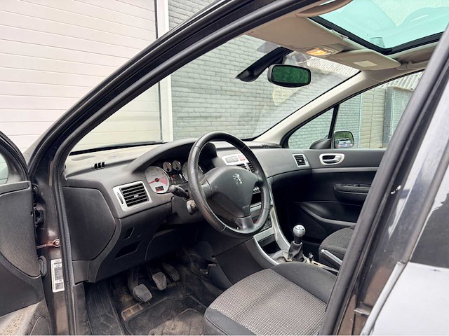 2007 peugeot 307 sw 2.0-16v premium personenauto - afbeelding 9 van  12