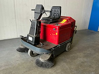 2007 portotechnica lion1200me zelfrijdende veegmachine - afbeelding 1 van  18