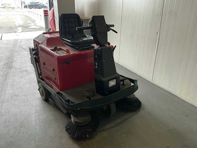 2007 portotechnica lion1200me zelfrijdende veegmachine - afbeelding 14 van  18