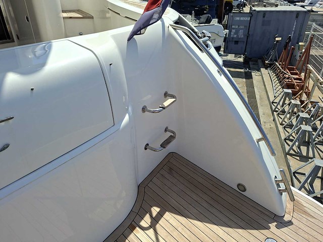 2007 princess 57 motorjacht (17,68 m) – gezonken na aanvaring – compleet project met 2x volvo penta d12-800 - afbeelding 15 van  44