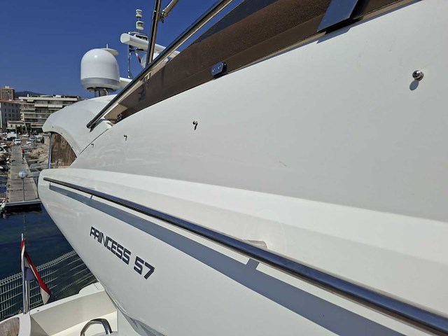 2007 princess 57 motorjacht (17,68 m) – gezonken na aanvaring – compleet project met 2x volvo penta d12-800 - afbeelding 16 van  44