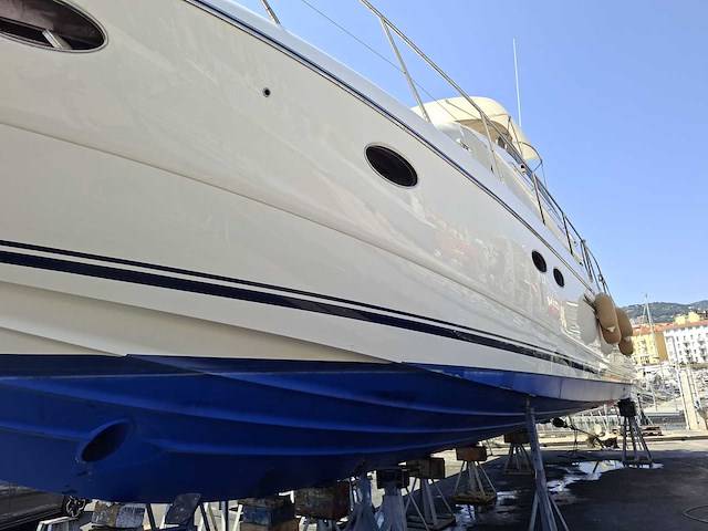 2007 princess 57 motorjacht (17,68 m) – gezonken na aanvaring – compleet project met 2x volvo penta d12-800 - afbeelding 5 van  44