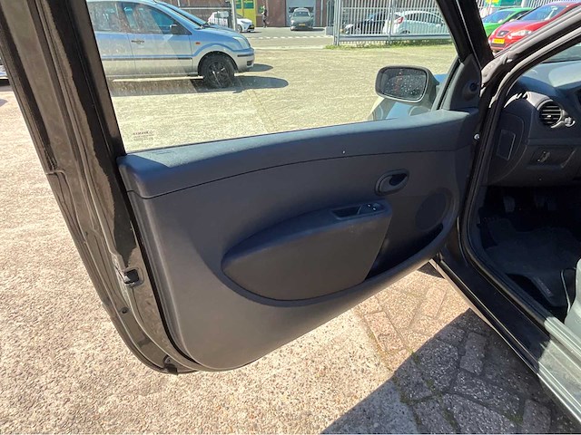 2007 renault clio 1.4-16v bns line personenauto - afbeelding 7 van  27