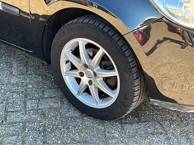 2007 renault clio 1.4-16v bns line personenauto - afbeelding 17 van  27
