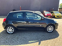 2007 renault clio 1.4-16v bns line personenauto - afbeelding 22 van  27