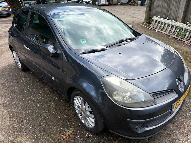 2007 renault clio 1.4-16v dynamique personenauto - afbeelding 4 van  11