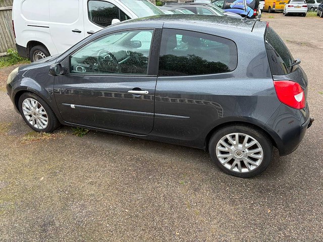 2007 renault clio 1.4-16v dynamique personenauto - afbeelding 6 van  11