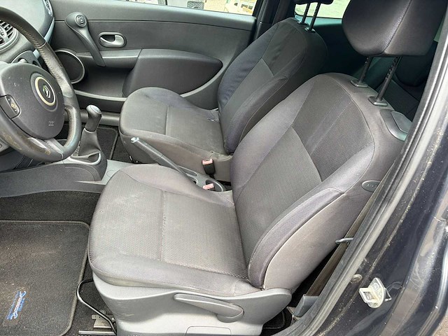 2007 renault clio 1.4-16v dynamique personenauto - afbeelding 8 van  11