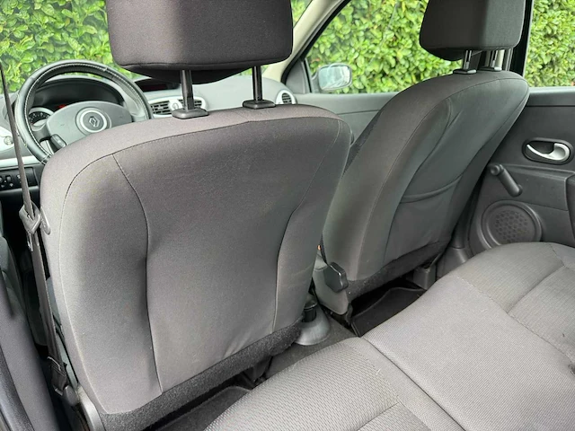 2007 renault clio 1.4-16v dynamique personenauto - afbeelding 3 van  19