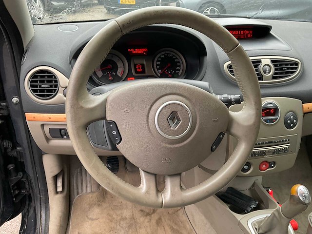 2007 renault clio 1.6-16v initiale personenauto - afbeelding 5 van  11
