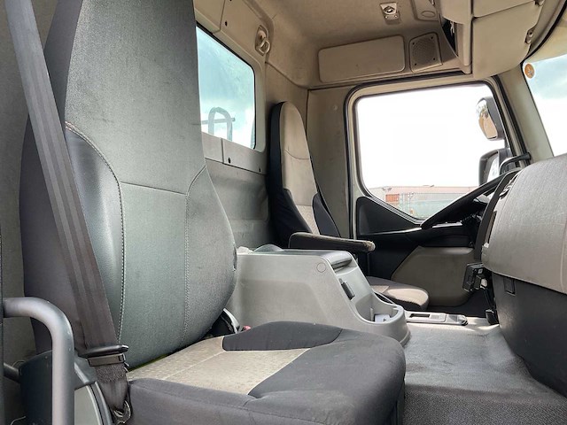 2007 renault premium lander 460 dxi vrachtwagen - afbeelding 11 van  30