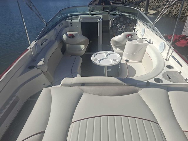 2007 rinker 246 captiva - speedboot - afbeelding 19 van  32