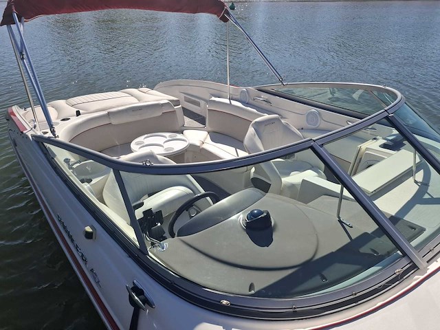 2007 rinker 246 captiva - speedboot - afbeelding 13 van  28