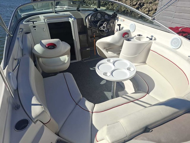 2007 rinker 246 captiva - speedboot - afbeelding 16 van  32