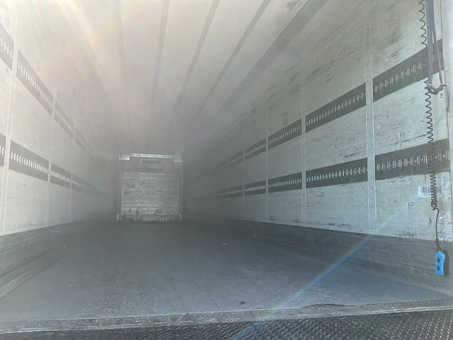 2007 schmitz oplegger koelmotor defect. - afbeelding 23 van  25