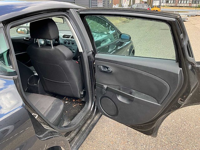 2007 seat leon 1.6 sportstyle personenauto 73-xk-jk - afbeelding 21 van  37